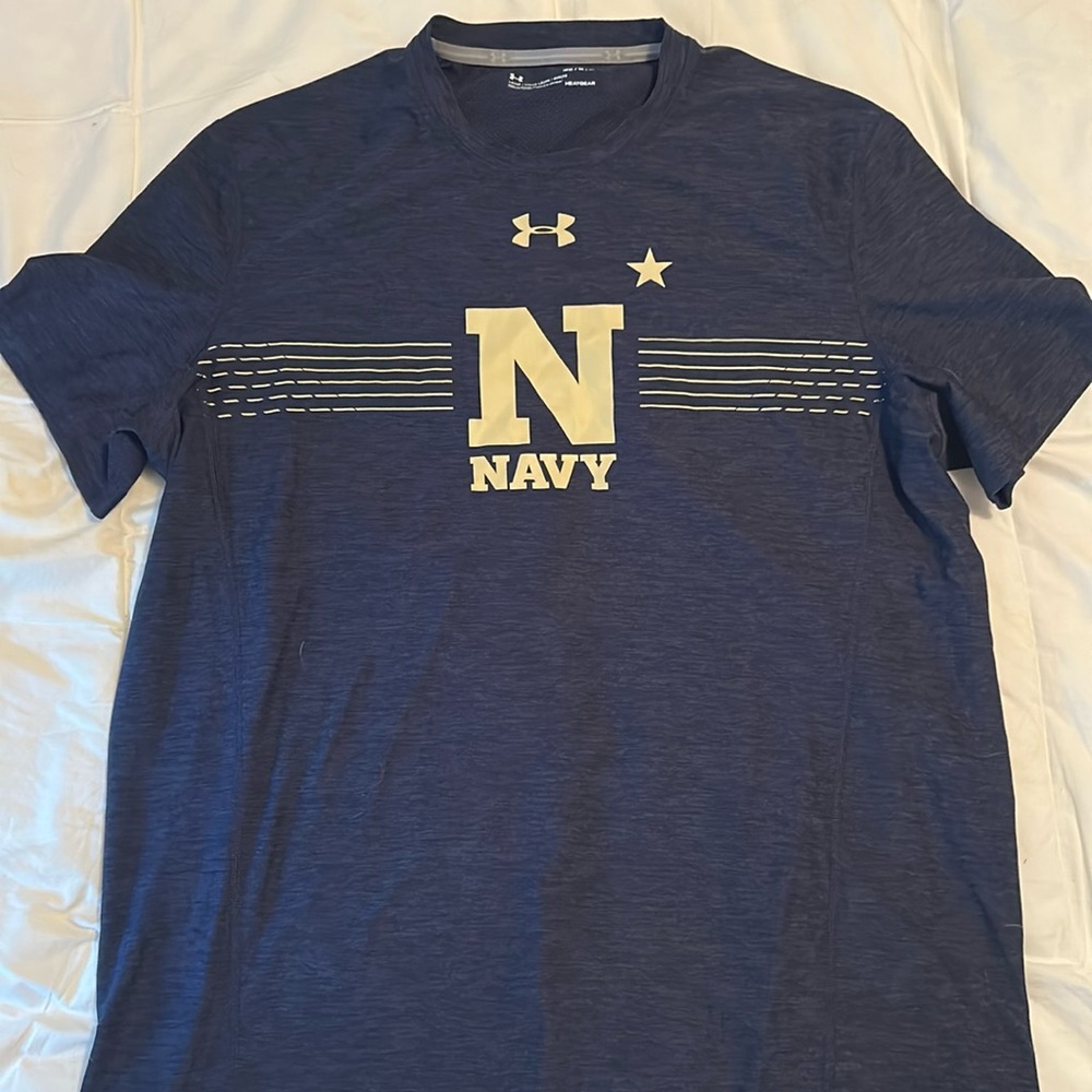 Under Armour Navy tech shirt